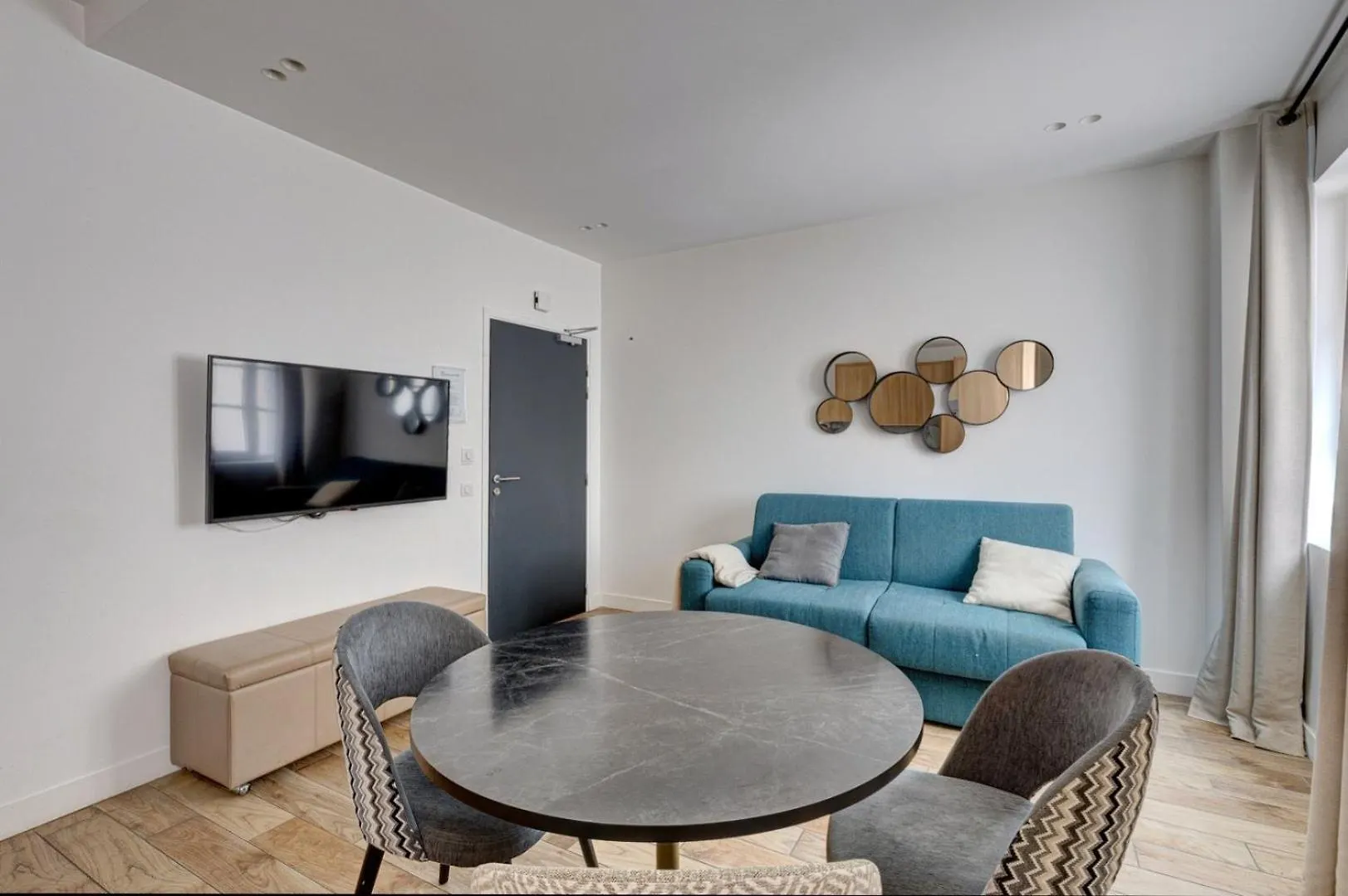 152 Sylvie - Superbe A باريس